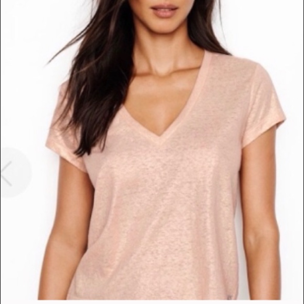 NWT V-neck Baby Tee (sugar baby/ rose gold foil)